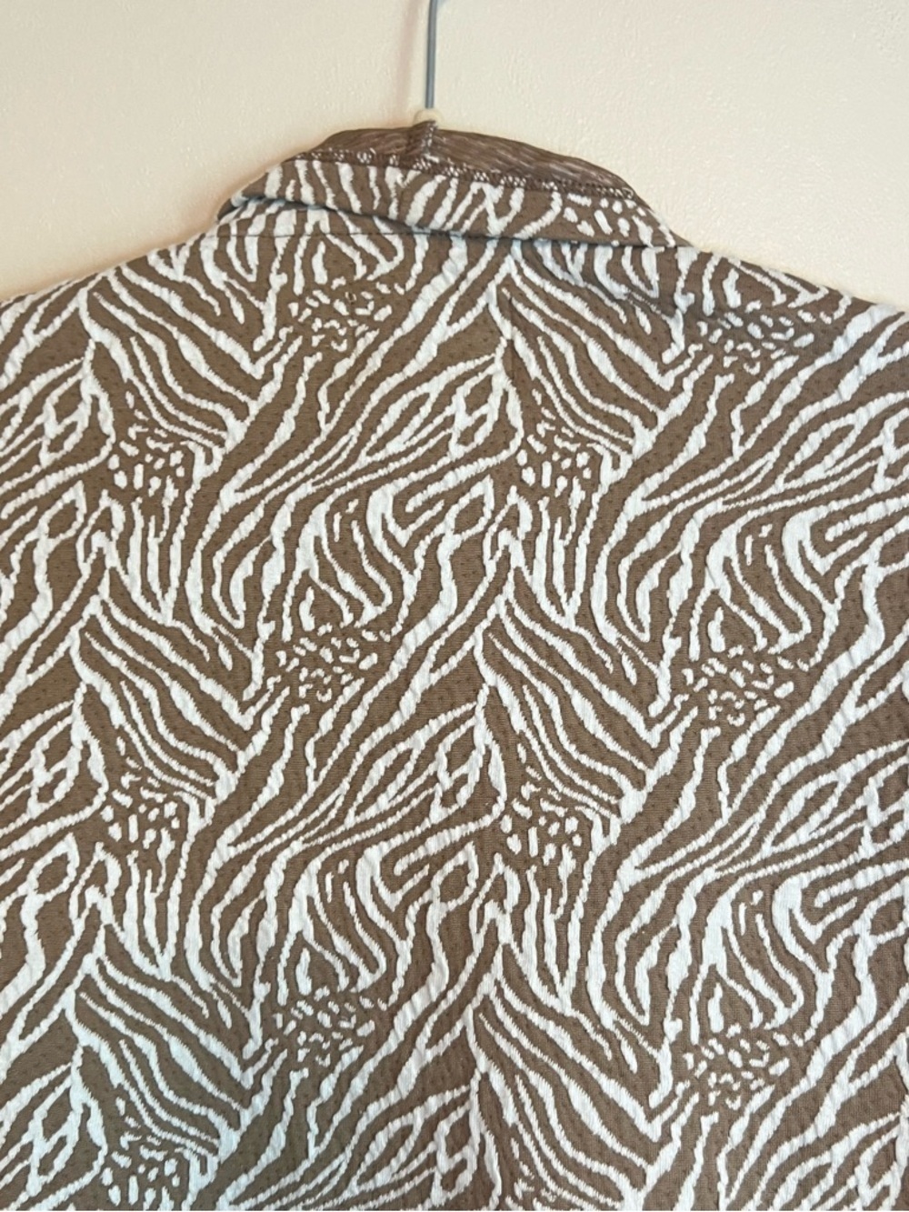 KUT from the Kloth Taupe & White Zebra Patterned Open Front Sweater Cardigan - Picture 13 of 13